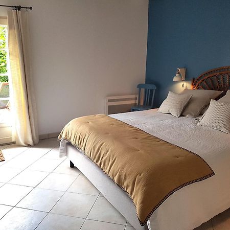 Les 7 tilleuls - Gîte Mesland Extérieur photo